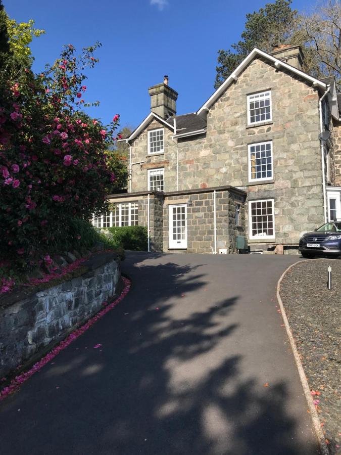 Bryn Mair Bed & Breakfast ดอลเกซเซย์ ภายนอก รูปภาพ