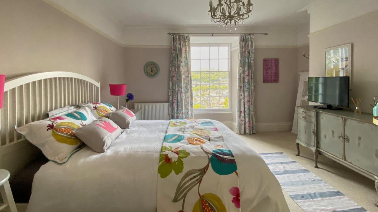 Bryn Mair Bed & Breakfast ดอลเกซเซย์ ภายนอก รูปภาพ