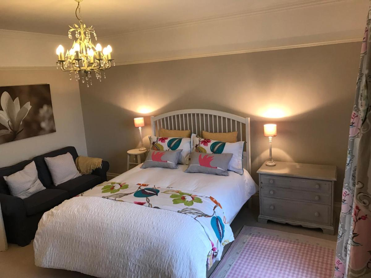 Bryn Mair Bed & Breakfast ดอลเกซเซย์ ภายนอก รูปภาพ